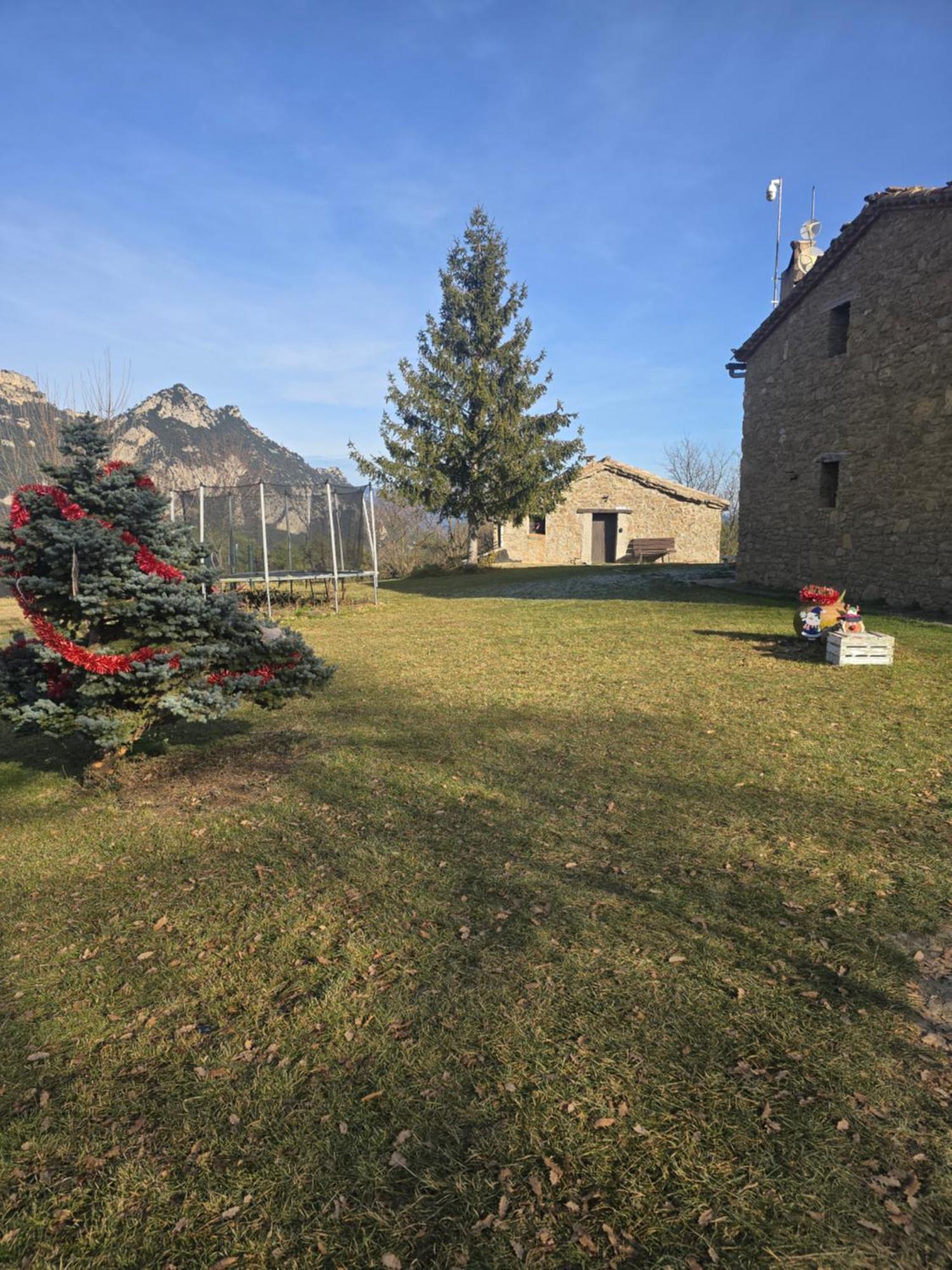 Complex Rural Can Caubet Berga Exteriér fotografie